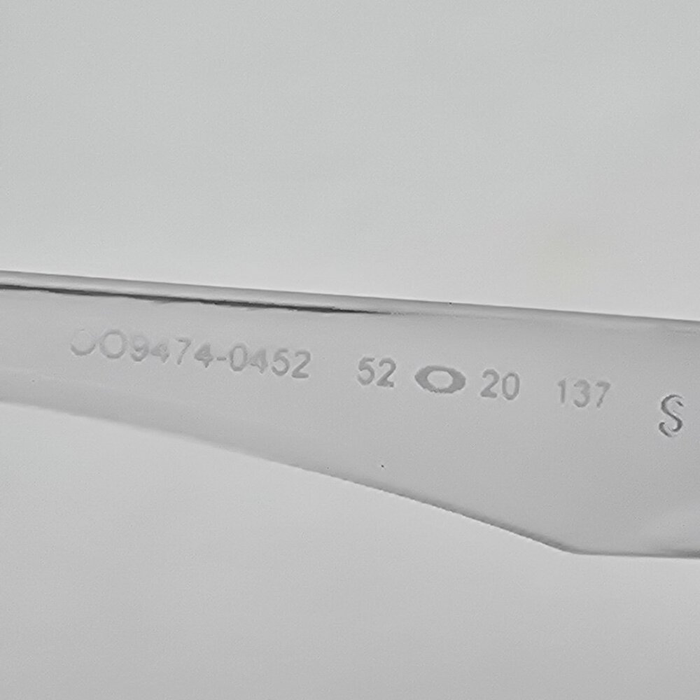 *SOLD* Oakley OO9474-0452 Spindrift Matte Clear Frame Prizm Sapphire Sunglasses - Picture 8 of 15